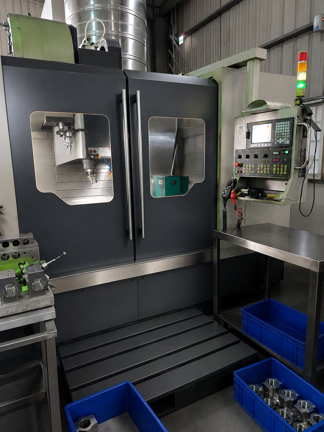 CNC 銑床加工現場與加工零件